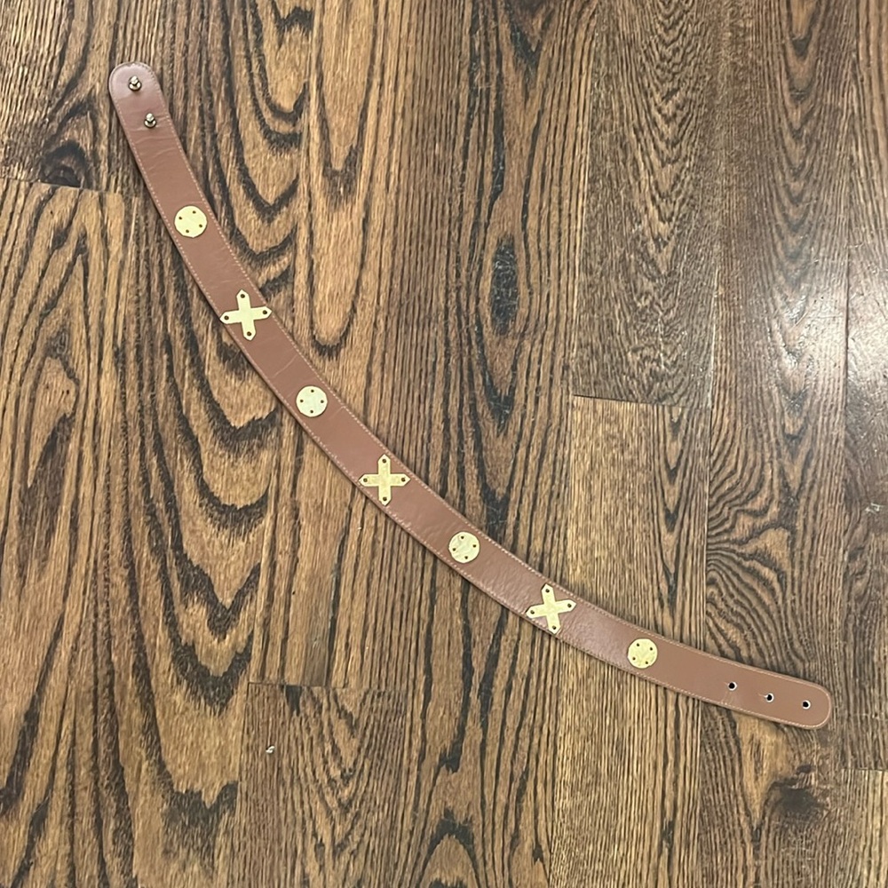 Brown leather belt.